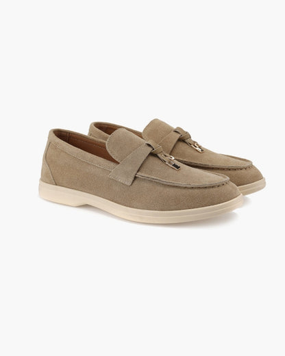 Damskie loafersy mokasyny z ozdobnym metalowym detalem i płaską podeszwą