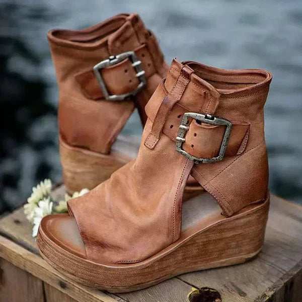 Dawn Wedge Sandals with Buckle in Boho Style