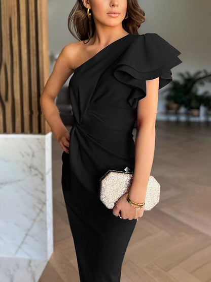 Diana | Elegancka Suknia Wieczorowa z Falbanami i Wycięciami