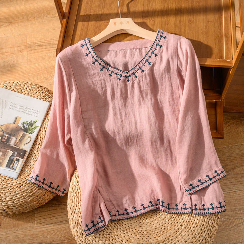 Mary Pattern V-Neck Blouse