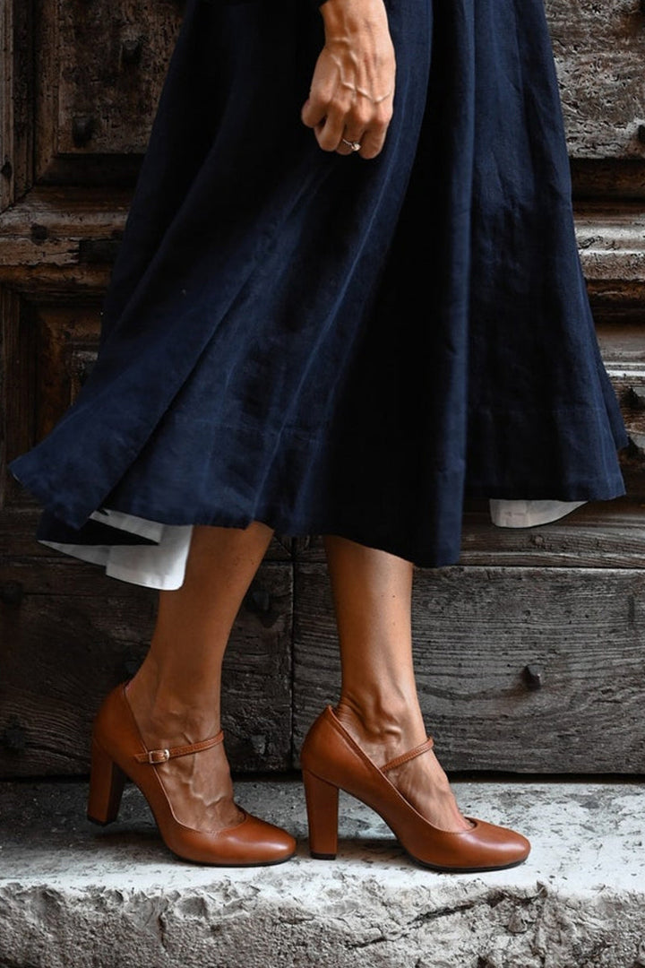 Bravina Daily Sandals with Low Heel